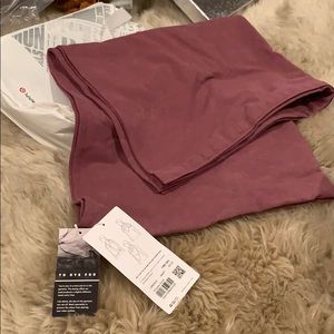 Large lululemon wine mauve grape vinyasa scarf new